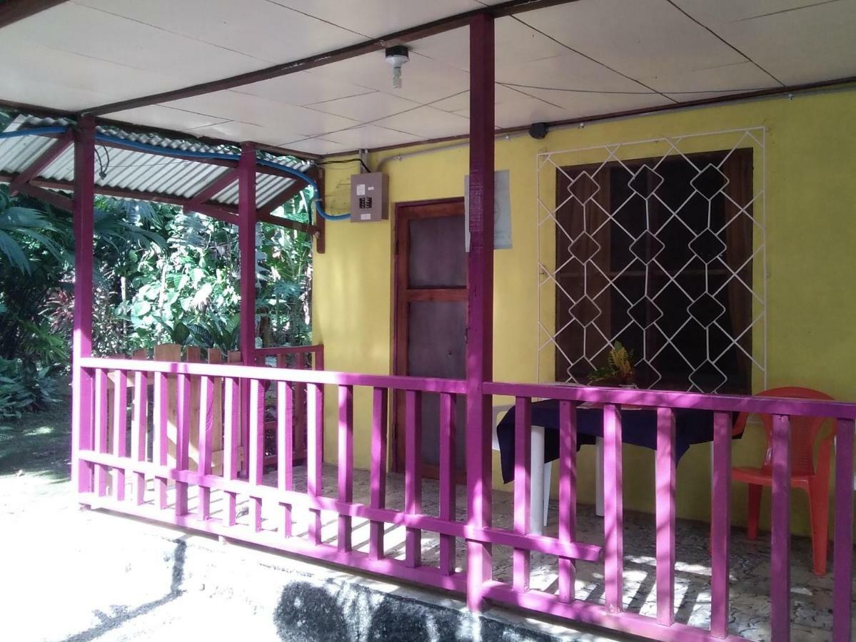 Cabinas Algebra Cahuita Extérieur photo